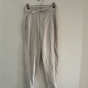 Women’s Athleta joggers Size 2